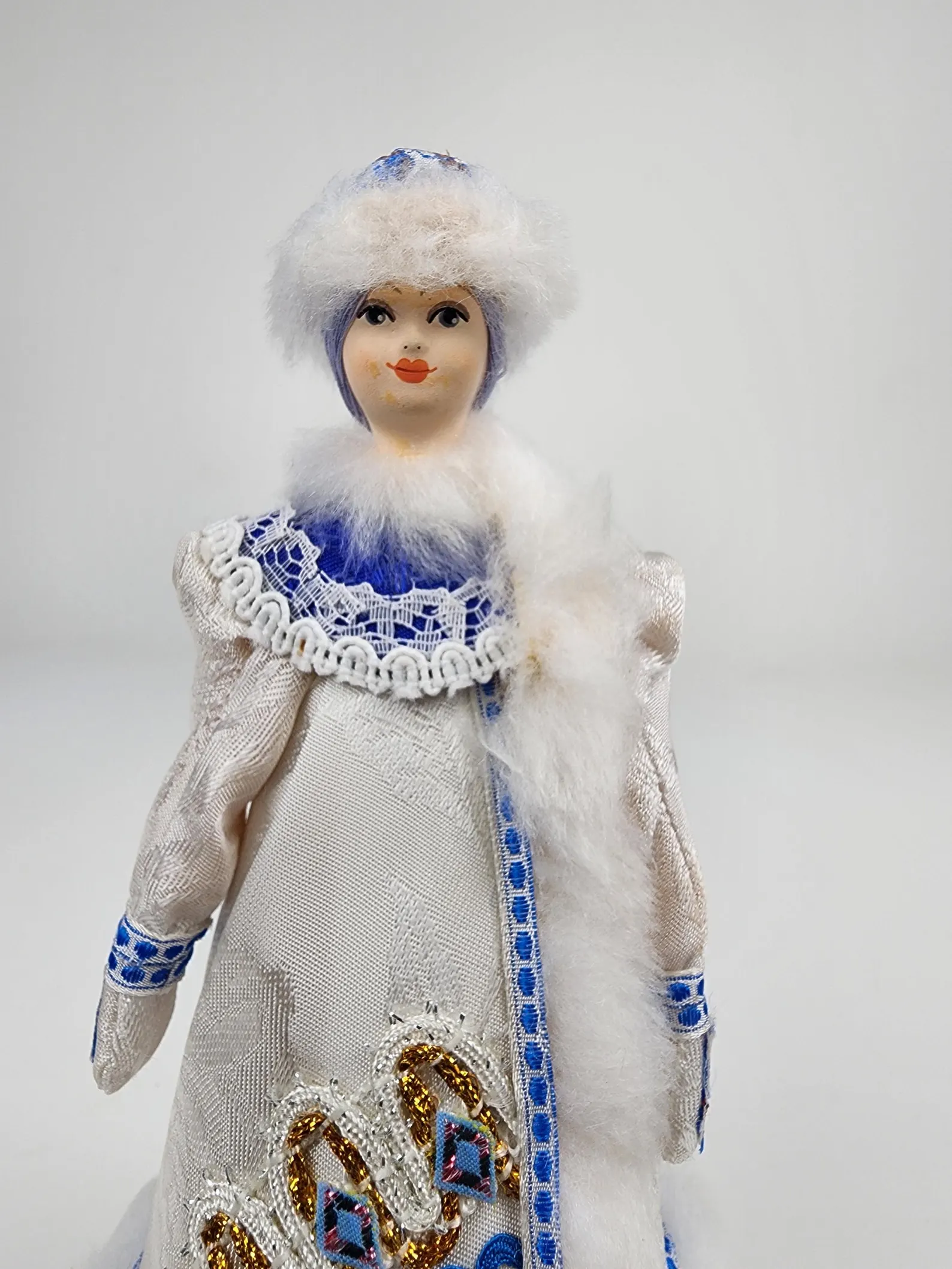 Angelina, Snow Duchess. Handmade Porcelain doll - Image 4